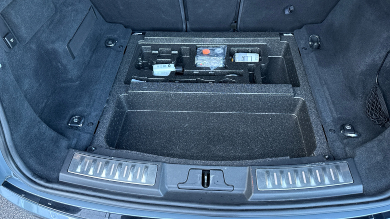 Land Rover Range Rover Evoque 2.0 D180 First Edition 5dr Auto Diesel Hatchback